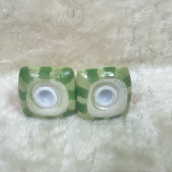 Watermelon Salt and Pepper Shaker Set - Picture 4 of 4